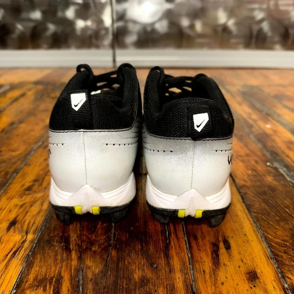 Nike Vapor Keystone 2 Low Cleats Boys Size 4.5‎ Black White Baseball Shoes
